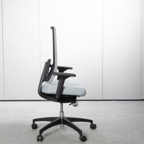 DAUPHIN "INDEED MESH" - Bürodrehstuhl mit Netzrücken | Platingrau