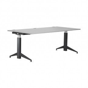 KÖNIG + NEURATH "UNO.S" - höhenverstellbarer Schreibtisch